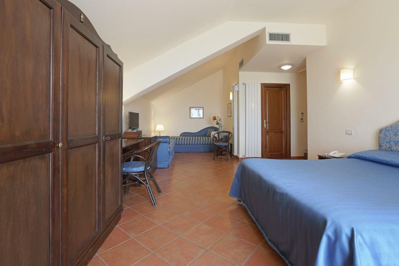 Pigna D'Oro Country Hotel Santo Stefano Quisquina Exteriér fotografie