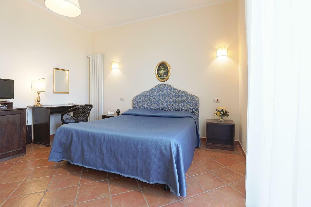 Pigna D'Oro Country Hotel Santo Stefano Quisquina Exteriér fotografie